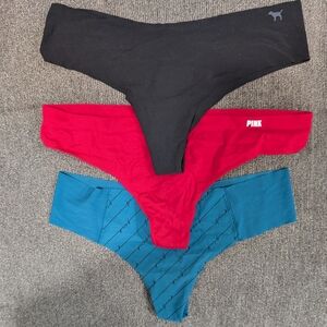 NWT VS Pink Thongs Pack of 3, Black Red Blue, Large